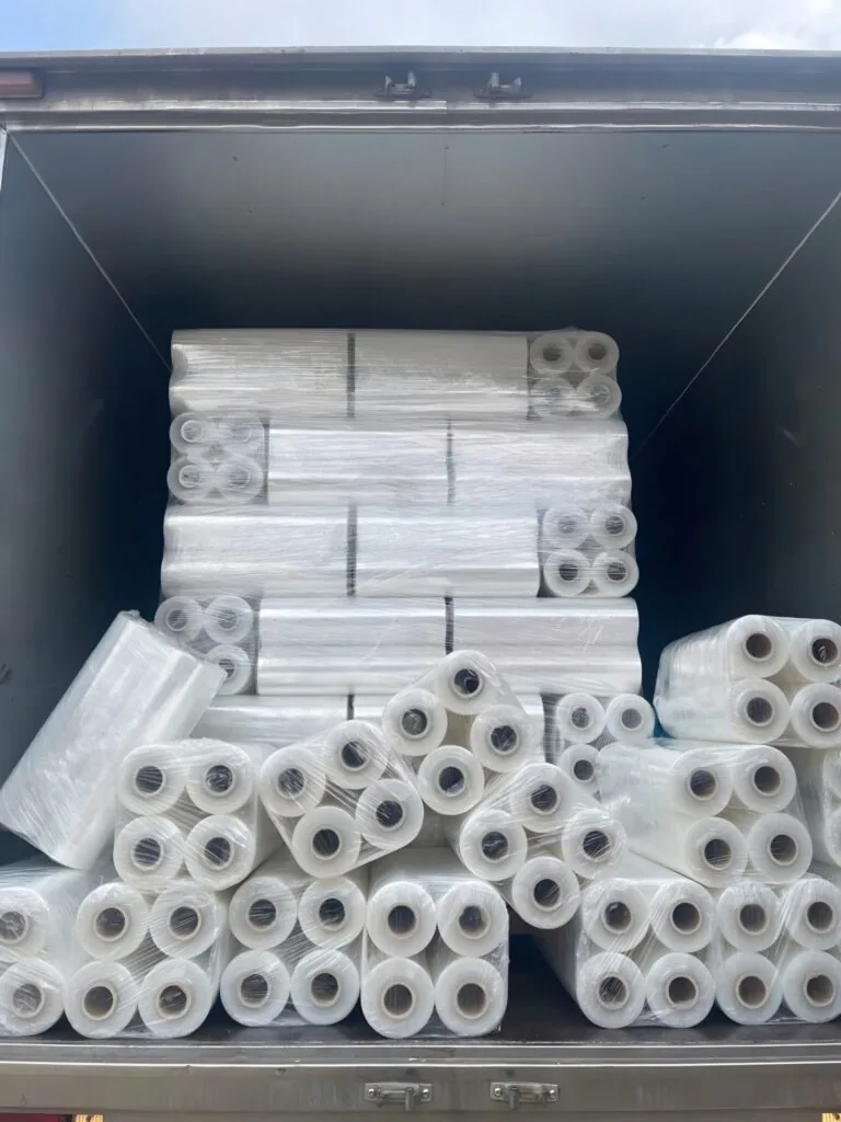 Cuộn màng PE TABI sẵn kho, chờ giao đi
